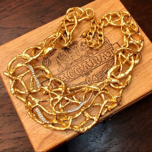 Vintage Elizabeth Taylor Gold Statement Necklace - Picture 4 of 7